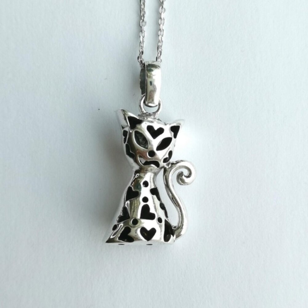 Sterling Silver Reversible Cat Pendant Necklace - Picture 8 of 8